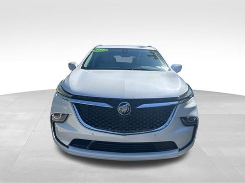 Used 2023 Buick Enclave Avenir AWD/4WD image 9