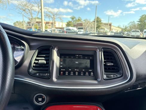 Used 2022 Dodge Challenger GT w/ Driver Convenience Group image 18