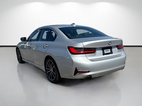 Used 2019 BMW 330i Sedan w/ Premium Package RWD image 5