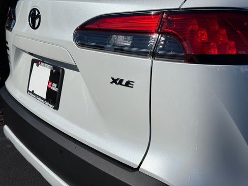 New 2026 Toyota Corolla Cross XLE image 9