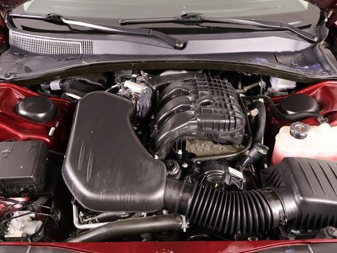 Used 2023 Chrysler 300 Touring w/ Sport Appearance Package image 18