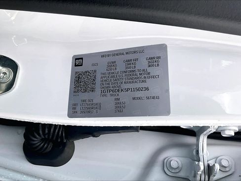 Used 2023 GMC Canyon AT4 w/ AT4 Premium Package image 36