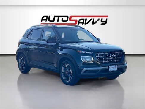 Used 2022 Hyundai Venue SEL w/ Cargo Package image 1