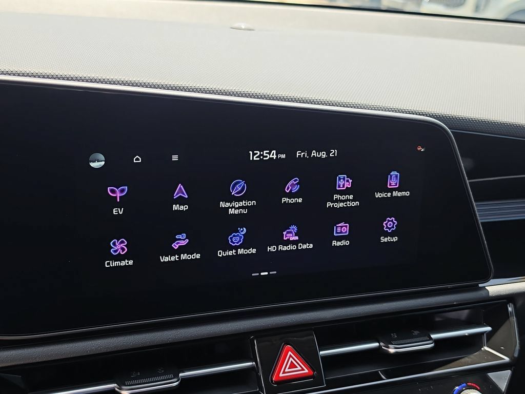 New 2026 Kia Niro Wind FWD image 23
