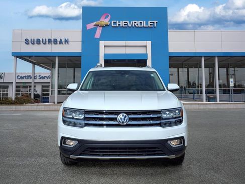 Used 2018 Volkswagen Atlas SEL AWD/4WD image 2