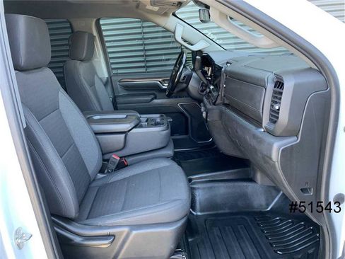 Used 2024 Chevrolet Silverado 3500 LT w/ Convenience Package image 22