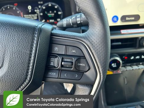 New 2025 Toyota 4Runner Limited image 24