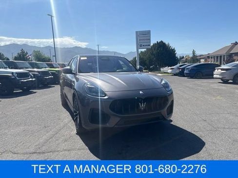 Used 2023 Maserati Grecale Modena AWD/4WD image 4