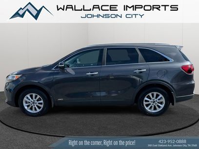 Used 2019 Kia Sorento LX w/ LX Convenience Package