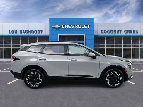 Used 2024 Kia Sportage SX FWD image 9