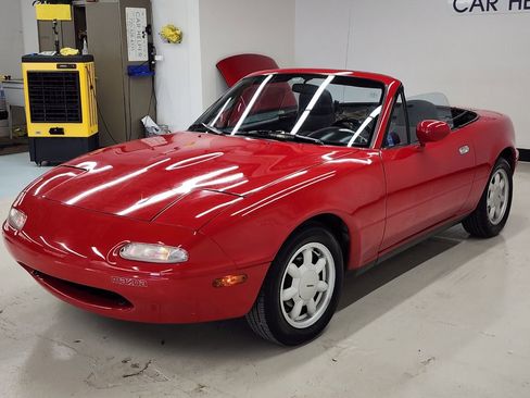 Used 1990 MAZDA MX-5 Miata image 17