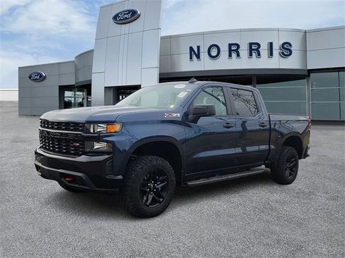 Used 2021 Chevrolet Silverado 1500 Custom Trail Boss image 2