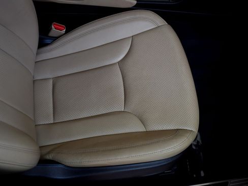 Used 2016 Hyundai Azera FWD image 37
