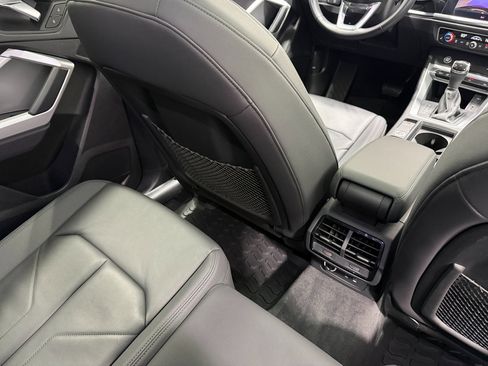 Used 2020 Audi Q3 2.0T Premium w/ Convenience Package image 34