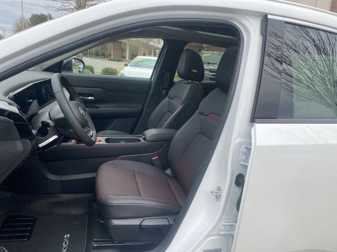 New 2026 Nissan Kicks SR w/ SR Premium Package image 12