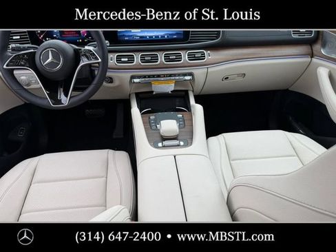 New 2026 Mercedes-Benz GLS 450 4MATIC image 7