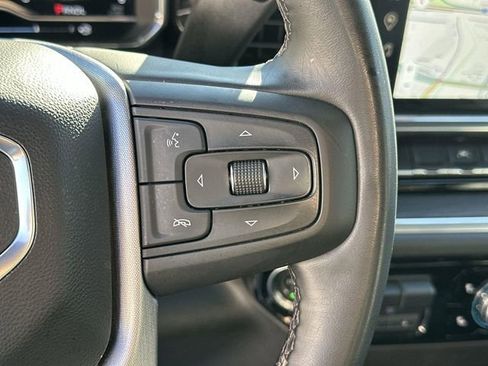 Used 2025 GMC Sierra 1500 SLT image 36