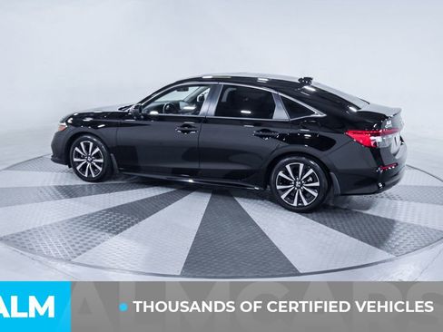 Used 2024 Honda Civic EX image 4