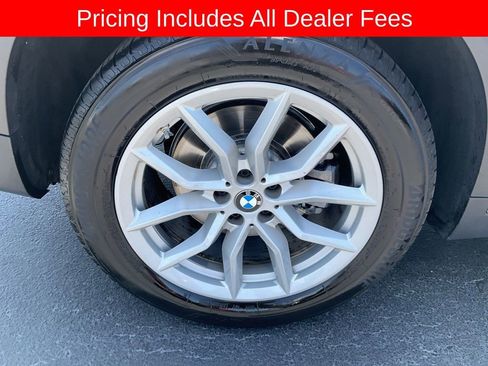 Used 2023 BMW X5 xDrive40i w/ Premium Package AWD/4WD image 26
