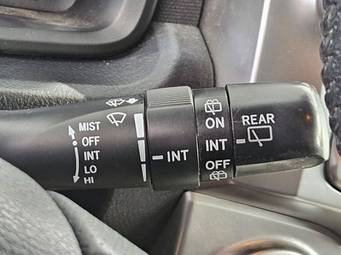Used 2018 Toyota 4Runner SR5 w/ Preferred Accessory Package AWD/4WD image 22