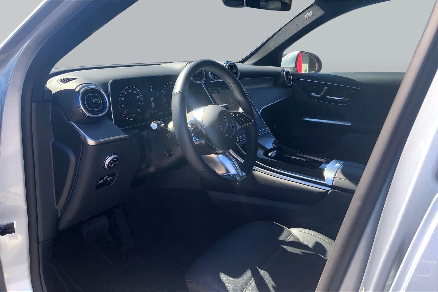 Certified 2026 Mercedes-Benz GLC 300 4MATIC image 17