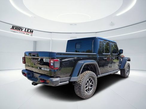 New 2026 Jeep Gladiator Rubicon AWD/4WD image 3