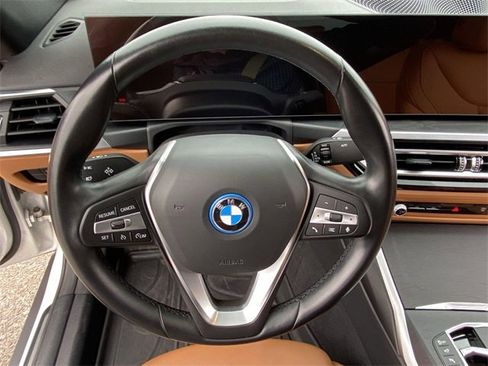 Certified 2024 BMW i4 eDrive35 w/ Convenience Package image 25