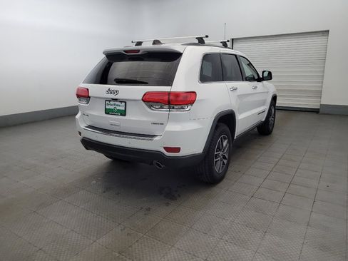 Used 2018 Jeep Grand Cherokee Limited image 9