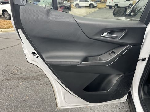 New 2026 Chevrolet Equinox LT image 22