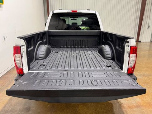 Used 2021 Ford F250 XL w/ STX Appearance Package AWD/4WD image 53