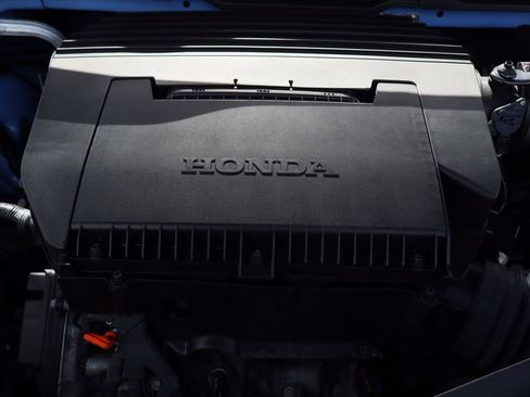 Used 2025 Honda Pilot TrailSport image 34
