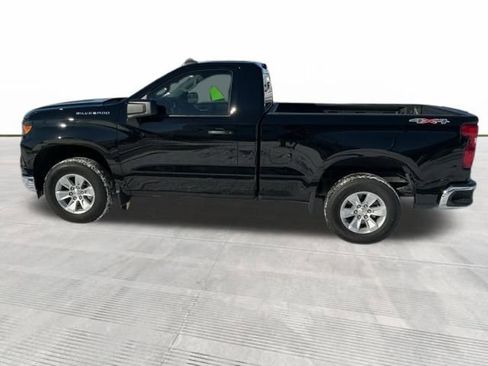 Used 2024 Chevrolet Silverado 1500 W/T w/ WT Value Package image 9