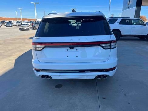 Used 2025 Lincoln Aviator Reserve w/ Equipment Group 201A AWD/4WD image 6