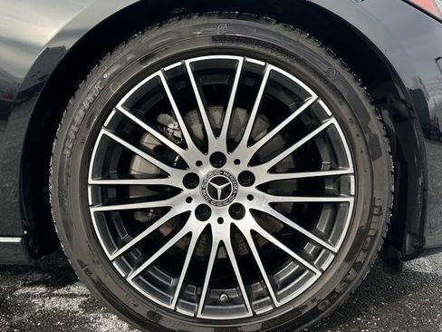 Used 2023 Mercedes-Benz C 300 4MATIC Sedan image 11