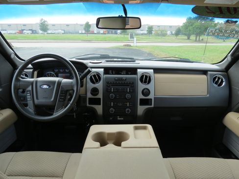 Used 2012 Ford F150 XLT w/ XLT Convenience Pkg RWD image 11