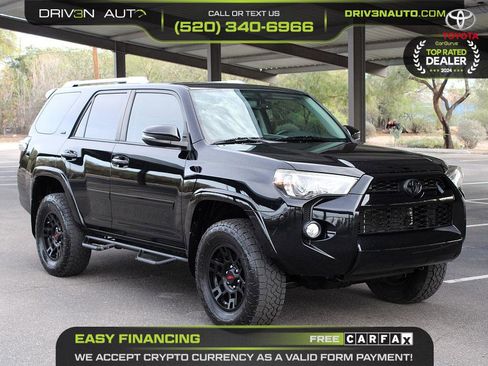 Used 2017 Toyota 4Runner SR5 Premium image 1