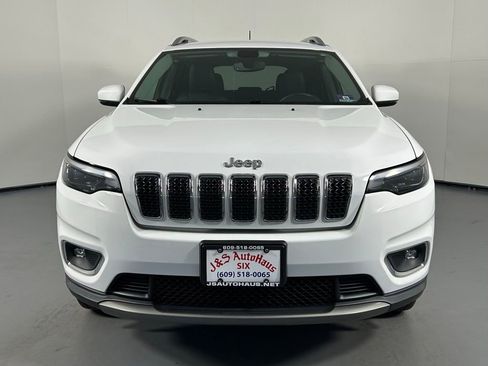 Used 2019 Jeep Cherokee Limited AWD/4WD image 2