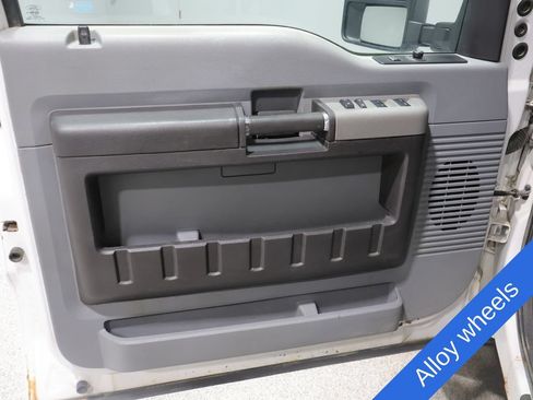 Used 2015 Ford F250 XLT AWD/4WD image 13