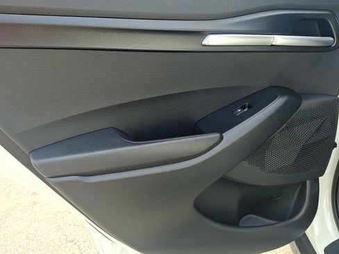 New 2026 Kia Seltos LX AWD/4WD image 8