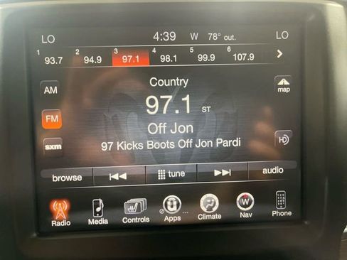 Used 2016 RAM 3500 Laramie w/ Cold Weather Group AWD/4WD image 16