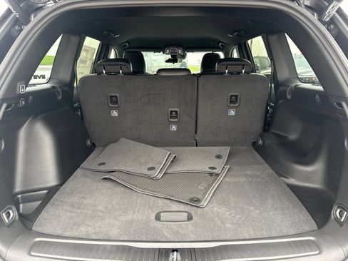 New 2026 Jeep Grand Cherokee Altitude RWD image 15