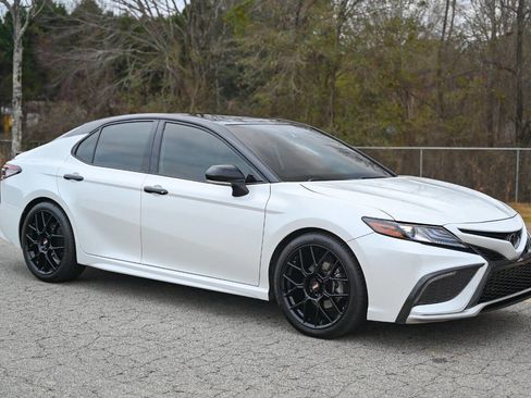 Used 2023 Toyota Camry XSE image 35