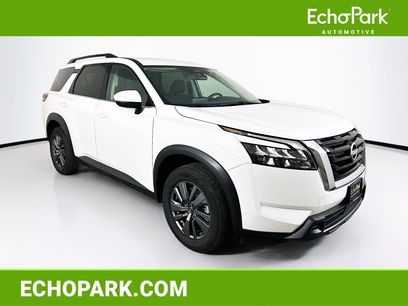 Used 2025 Nissan Pathfinder SV