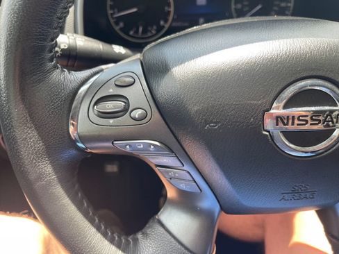 Used 2022 Nissan Murano SL w/ SL Moonroof Package FWD image 16