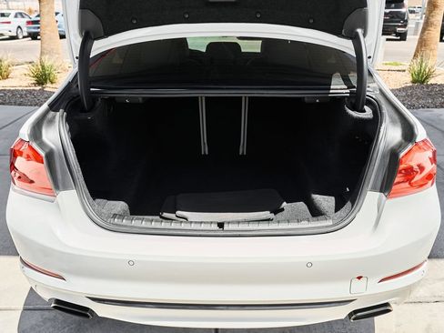 Used 2018 BMW 540i w/ Premium Package RWD image 10