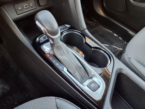 Used 2023 Buick Encore GX Preferred w/ Cold Weather Comfort Package image 35