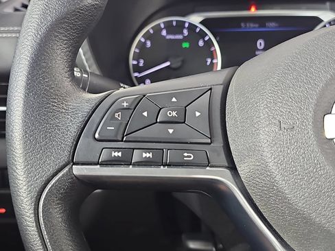Used 2023 Nissan Sentra SV w/ Trunk Package FWD image 16