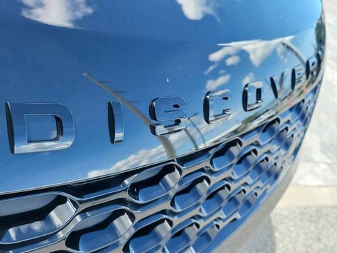 New 2025 Land Rover Discovery Dynamic SE AWD/4WD image 9