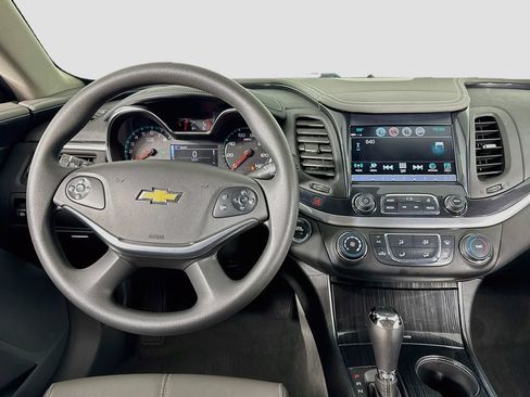 Used 2019 Chevrolet Impala LS FWD image 12