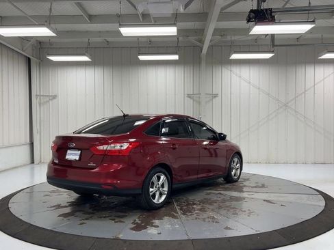 Used 2013 Ford Focus SE image 8